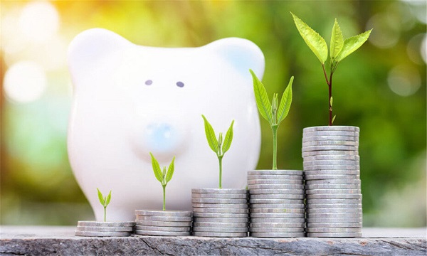 美联储降息概率升至91.4% 现货黄金明年中期或涨至2000?